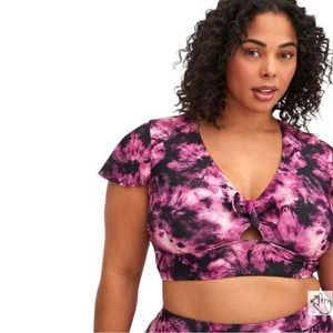 Torrid swim top- size 2. NWT